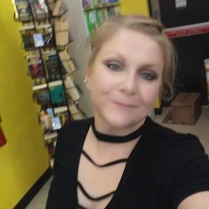 Meet your Posher, Latosha rena